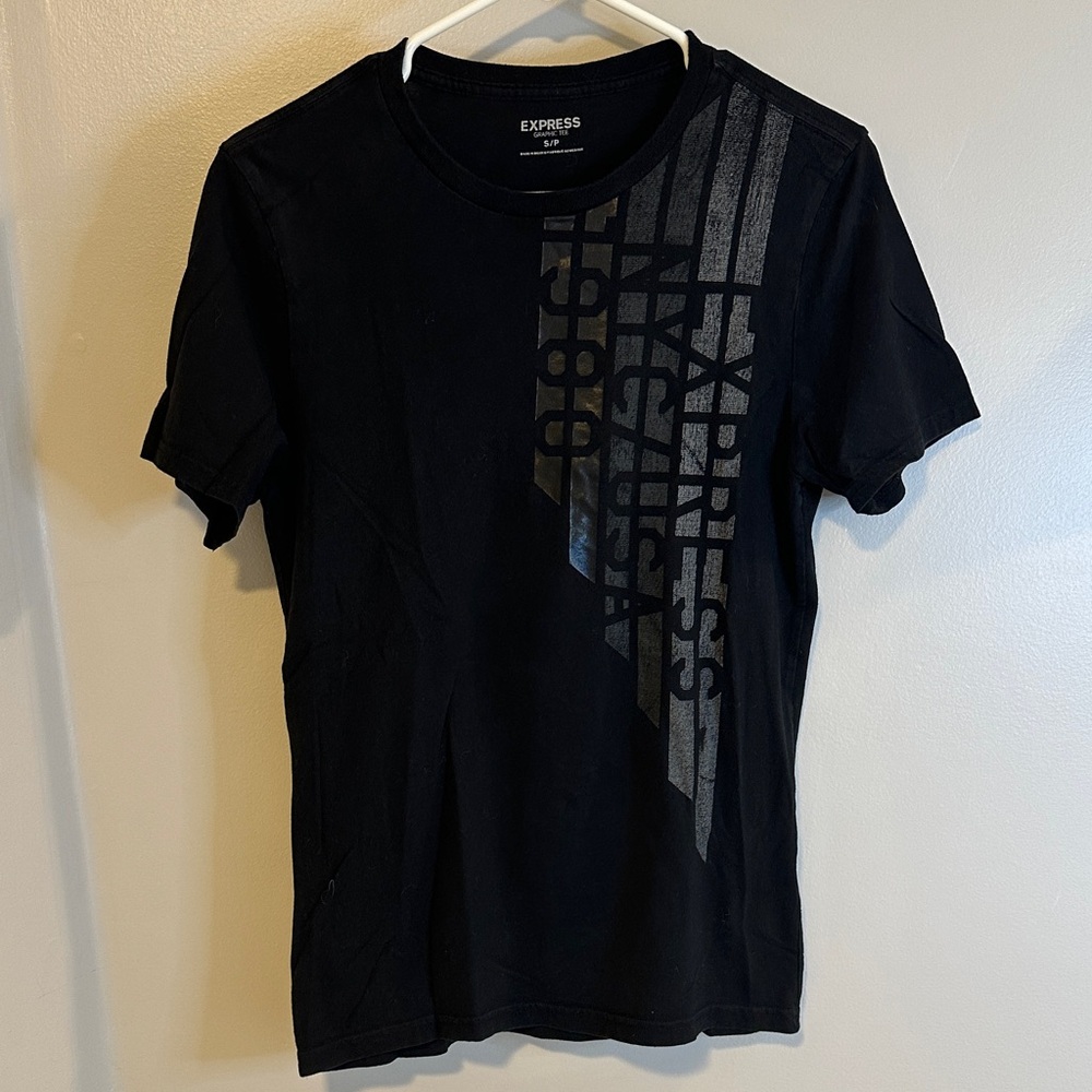 Express Men's Black and Gray Graphic Tee